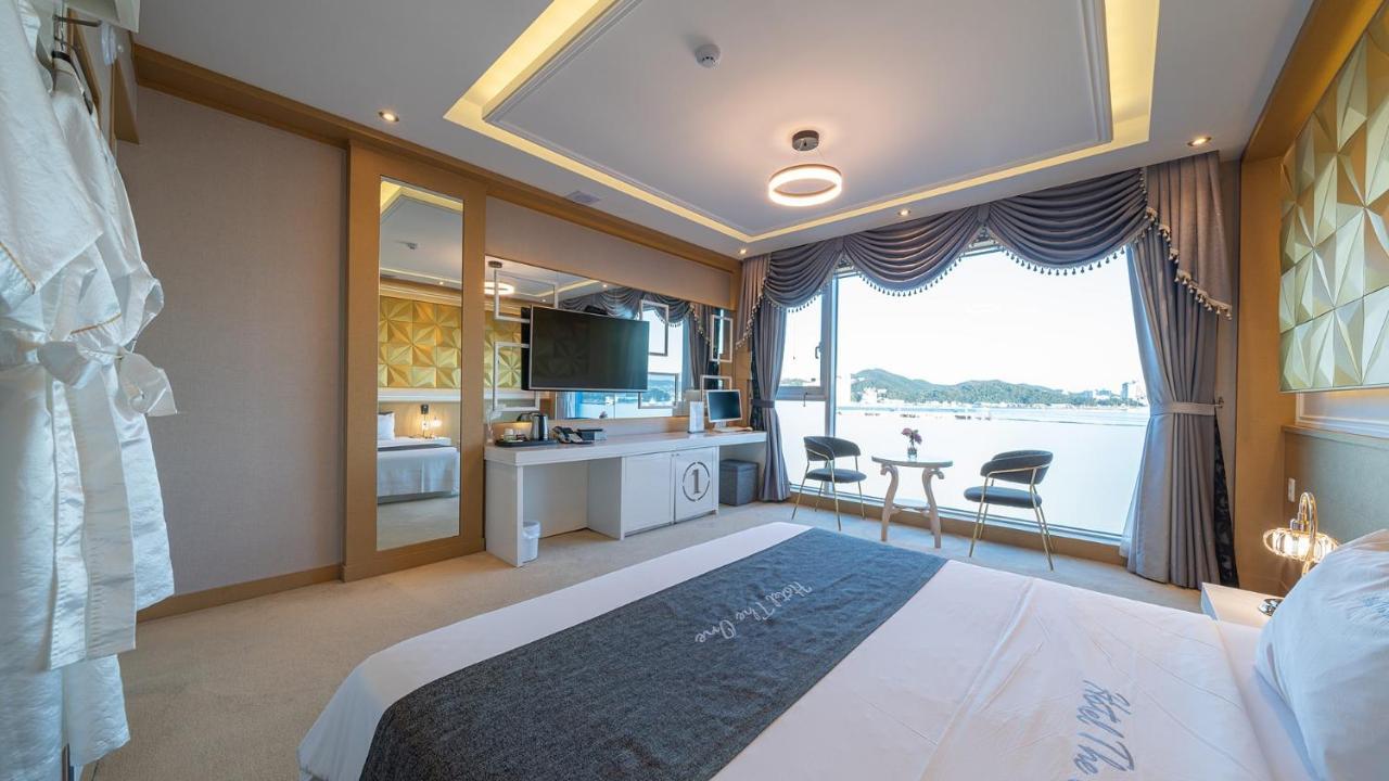 Hotel The One Йосу Екстер'єр фото