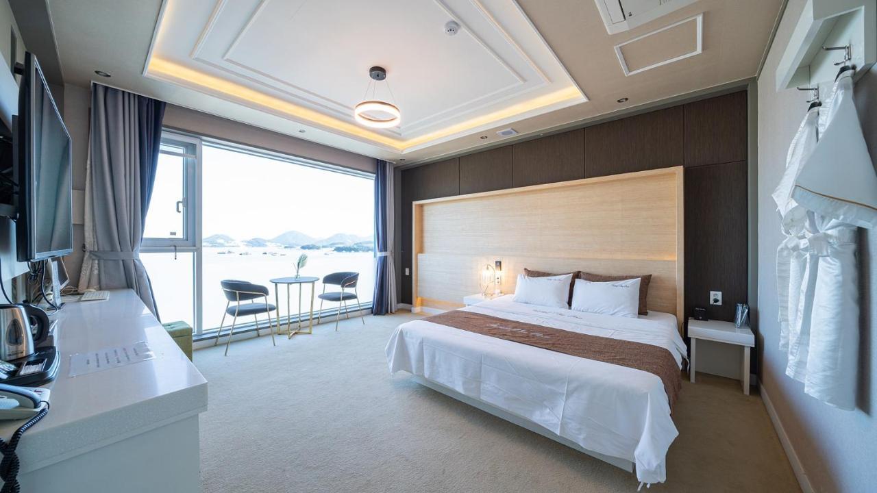 Hotel The One Йосу Екстер'єр фото