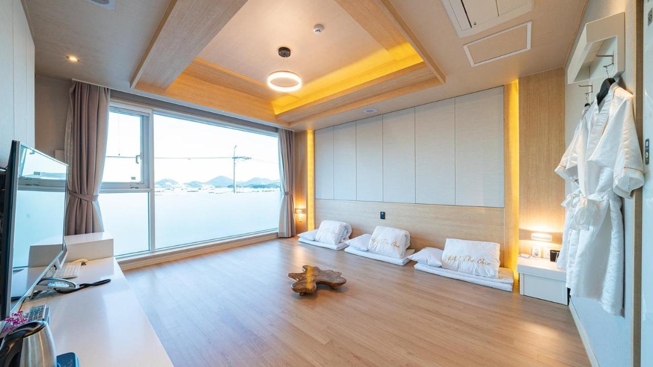 Hotel The One Йосу Екстер'єр фото